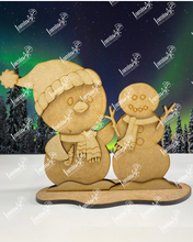 Cargar imagen en el visor de la galería, PINGÜINO MUÑECO DE NIEVE MDF LANZA26