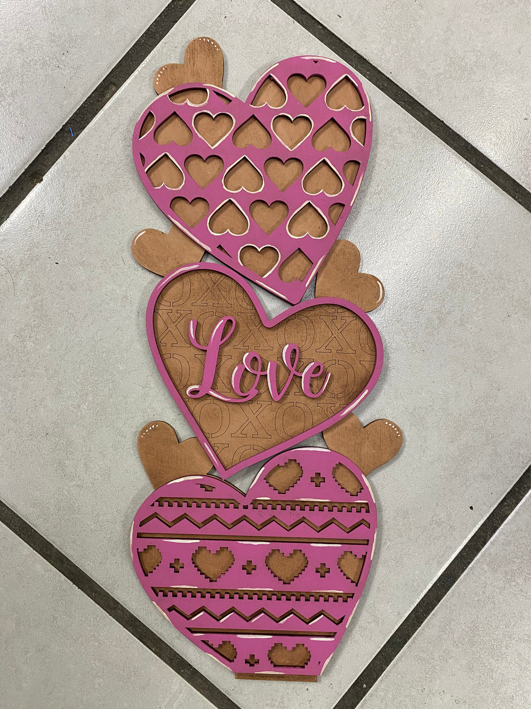 TOTEM CORAZON AMOR2024