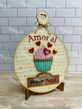 Cargar imagen en el visor de la galería, TABLA CUPCAKE MDF