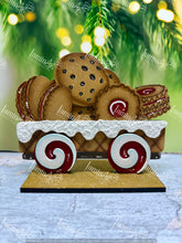 Cargar imagen en el visor de la galería, TREN NAVIDAD MDF