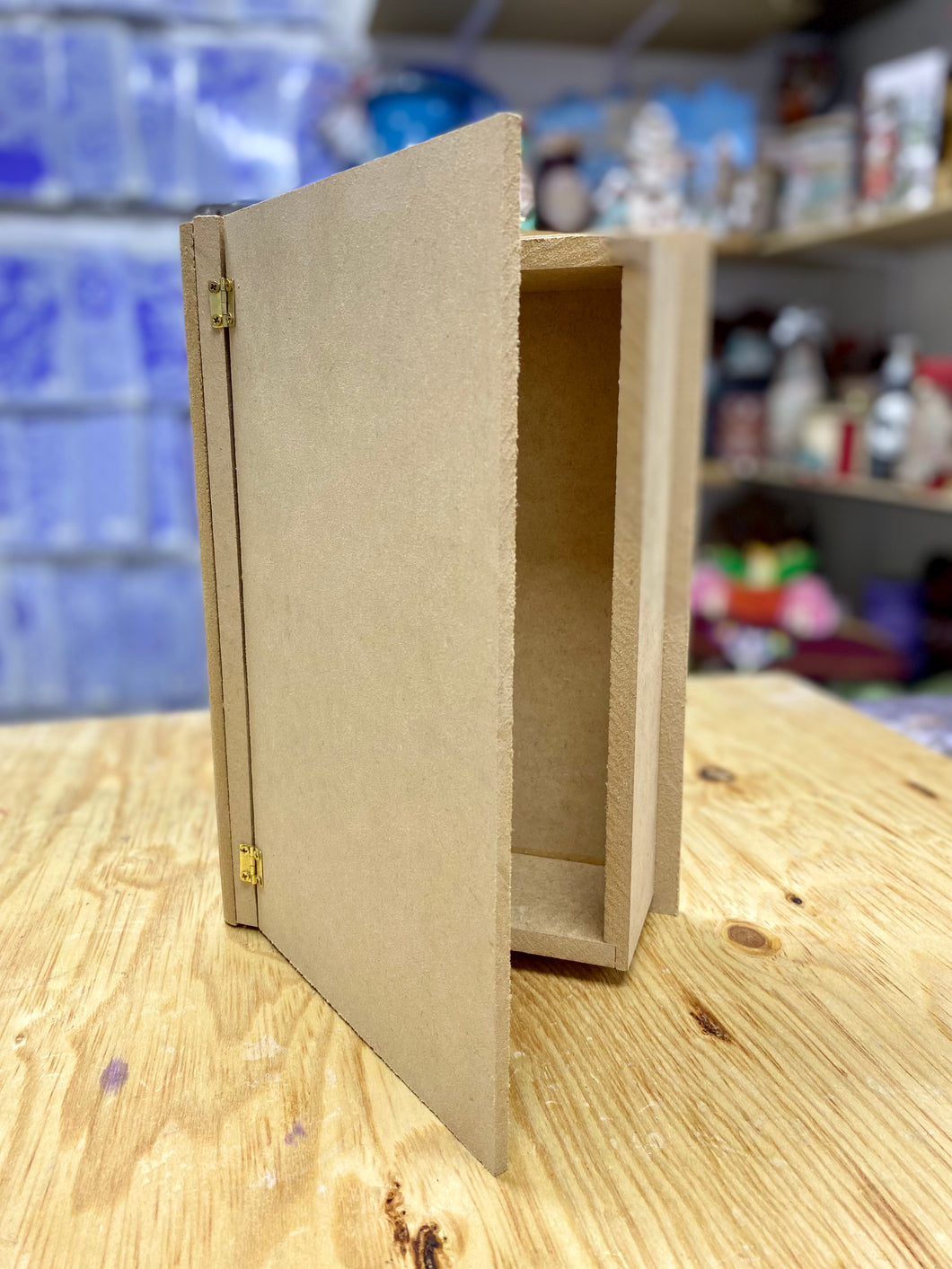 CAJA LIBRO MEDIANA 14X6X21