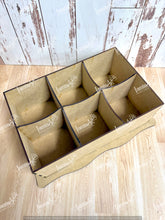 Cargar imagen en el visor de la galería, CAJA TE 6 DIVISIONES MDF
