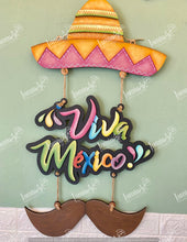 Cargar imagen en el visor de la galería, COLGANTE VIVA MEXICO MDF LANSEP26