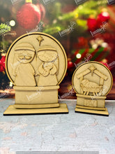 Cargar imagen en el visor de la galería, ESFERAS DECORATIVAS NACIMIENTO MDF LANAV26