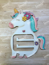 Cargar imagen en el visor de la galería, ORGANIZADOR UNICORNIO MDF LAN 2026