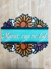 Cargar imagen en el visor de la galería, COLGANTE CALADO GIRASOL MDF LAN 2026