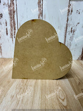 Cargar imagen en el visor de la galería, ALHAJERO CORAZON MDF LAN 2026